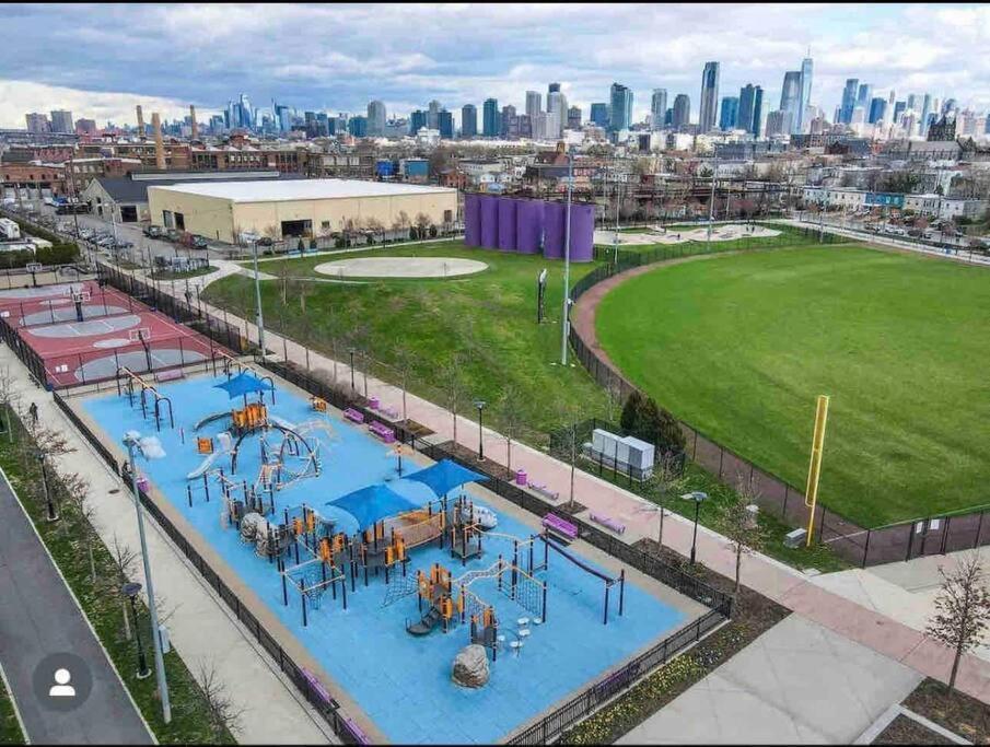 Secret Escape 20 Min From Nyc N 1 Apartment Jersey City Ngoại thất bức ảnh